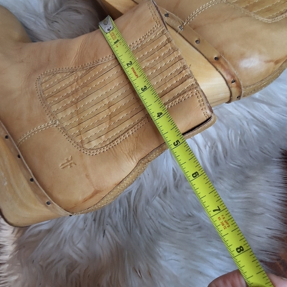 Frye Natural Leather Clog Boots 8 - Picture 9 of 14